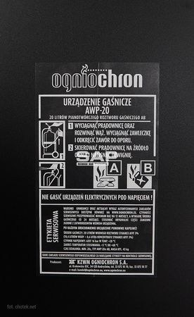 Etykieta serwisowa oryginalna urządzenia gaśniczego pianowego AWP20x ABC Ogniochron