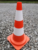 Pachołek drogowy z tworzywa PE 54 cm