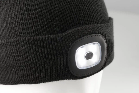 Czapka z lampką LED czarna uni OTTO