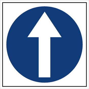 Znak nakaz jazdy prosto (703-01)