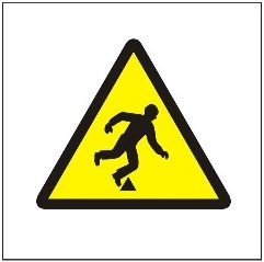 Znak ostrzeżenie przed niebezpieczeństwem potknięcia na płycie PCV (313)