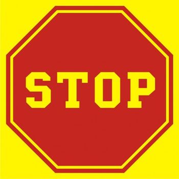 Znak Stop (tablica do oznaczenia autobusu szkolnego) na Płycie Świecącej (SA032)