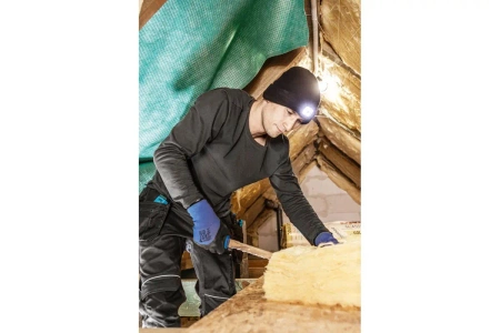 Czapka z lampką LED czarna uni OTTO