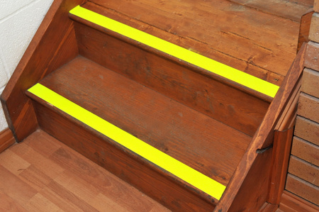 Taśma antypoślizgowa safety grip 50mm/18m (z normą DIN 51130) ŻÓŁTA FLUO