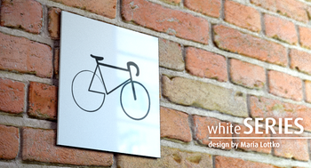 Znak Rowerownia whiteSERIES
