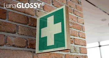 Punkt pierwszej pomocy (na sklejce) znak prostopadły